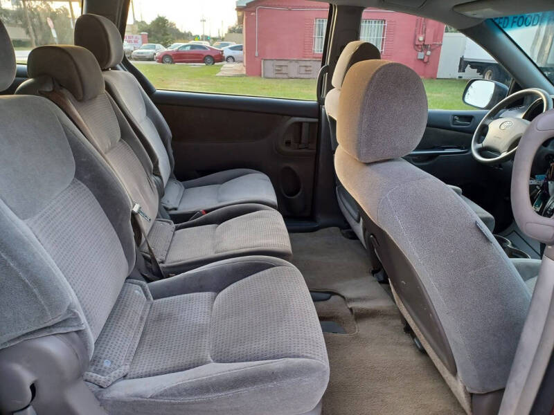 2006 Toyota Sienna LE 7 Passenger