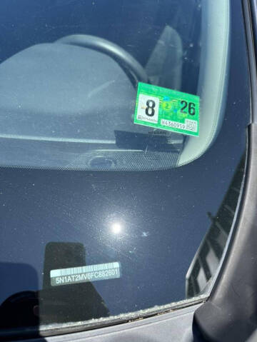 2015 Nissan Rogue SV