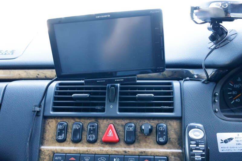 1999 Mercedes-Benz E-Class