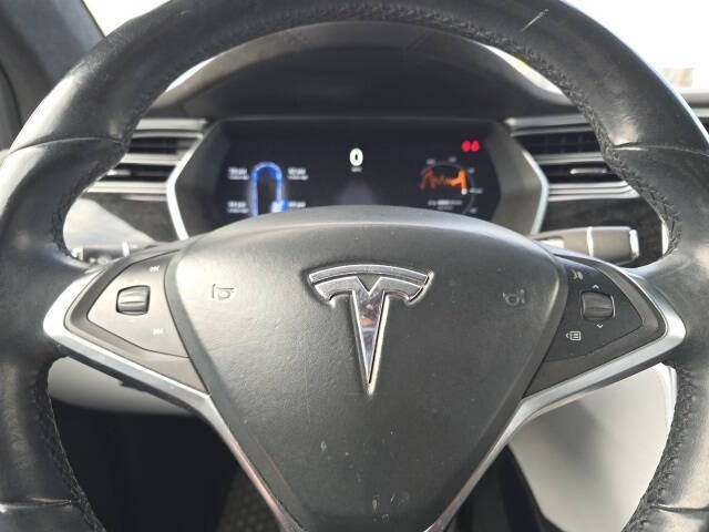 2016 Tesla Model X 90D