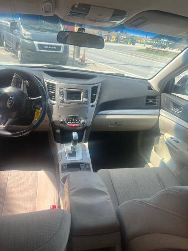 2014 Subaru Outback 2.5i Premium