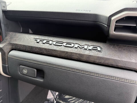 2024 Toyota Tacoma Limited