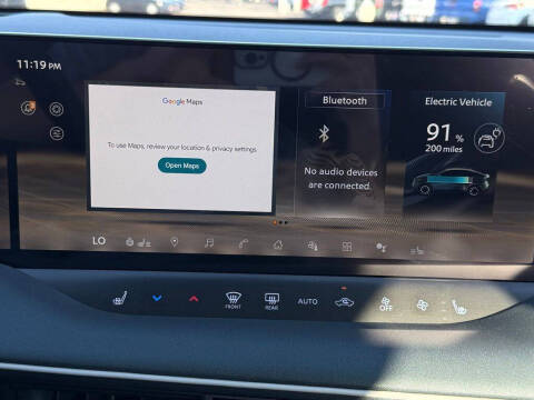 2026 Nissan LEAF Platinum+