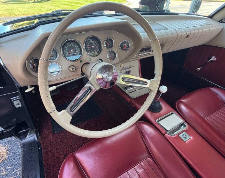 1963 Studebaker Avanti