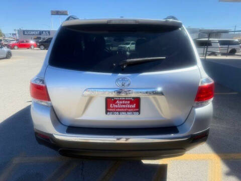 2012 Toyota Highlander SE