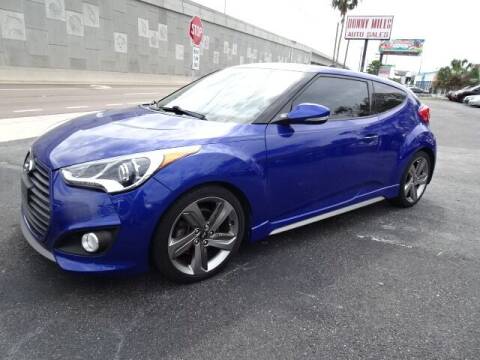2013 Hyundai Veloster for sale at DONNY MILLS AUTO SALES in Largo FL