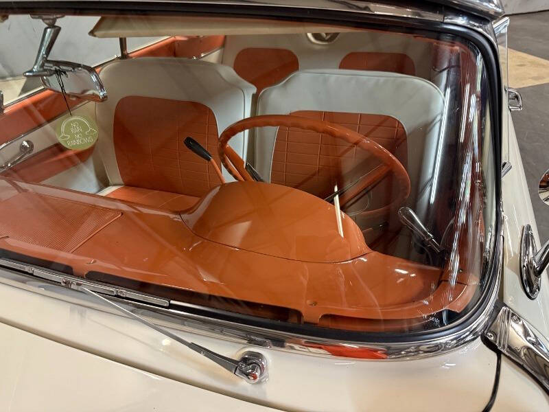 1956 Ford Sunliner