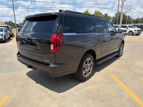 2026 Ford Expedition MAX Active