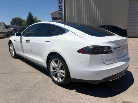 2012 Tesla Model S