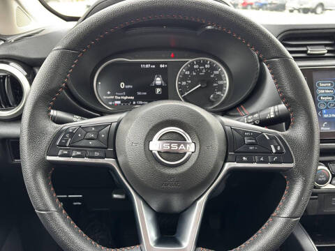 2024 Nissan Versa SR