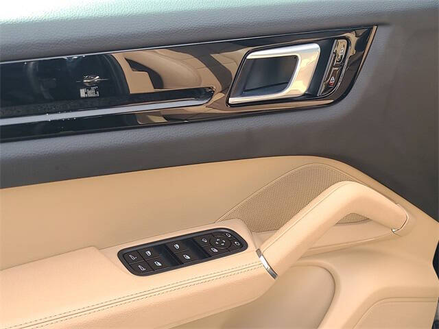 2021 Porsche Cayenne