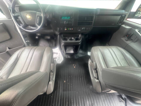 2020 Chevrolet Express 2500