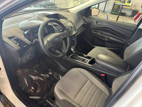 2019 Ford Escape S