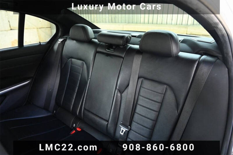 2019 BMW 3 Series 330i