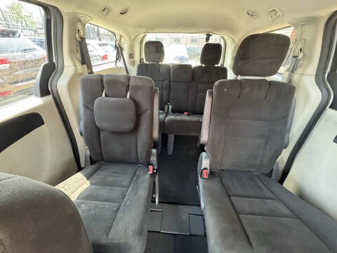 2016 Dodge Grand Caravan SE