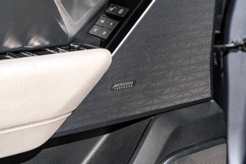 2019 Land Rover Range Rover Velar P250 R-Dynamic SE