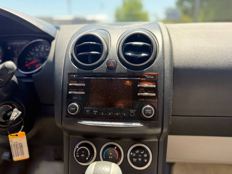 2013 Nissan Rogue S