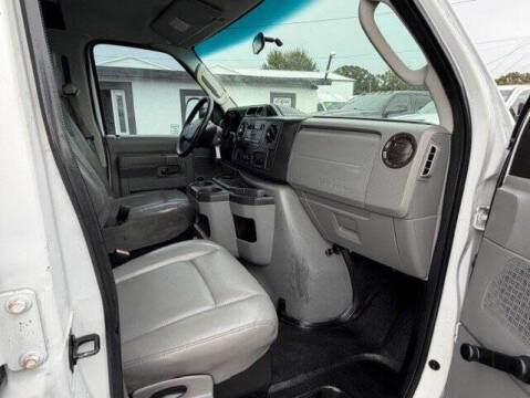 2009 Ford E-Series E-250