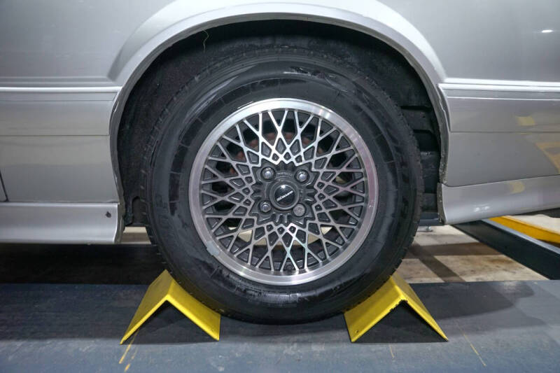 1988 Ford Mustang LX