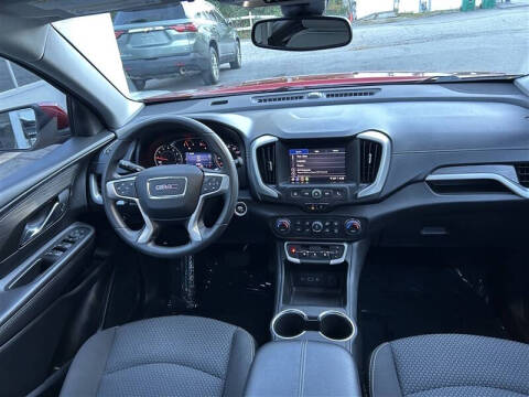 2022 GMC Terrain SLE