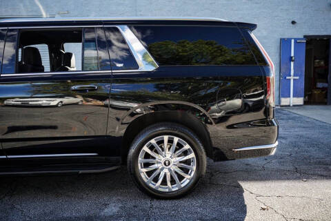 2022 Cadillac Escalade ESV Luxury