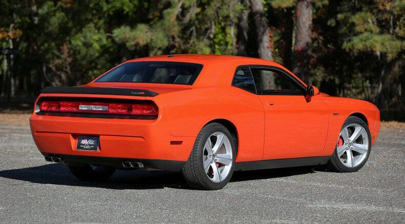 2008 Dodge Challenger SRT8