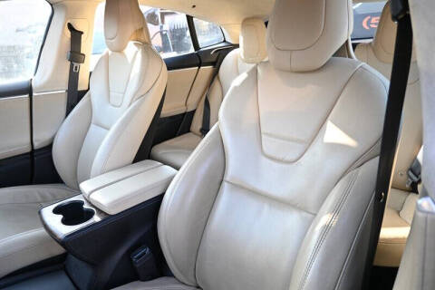 2017 Tesla Model S 75D