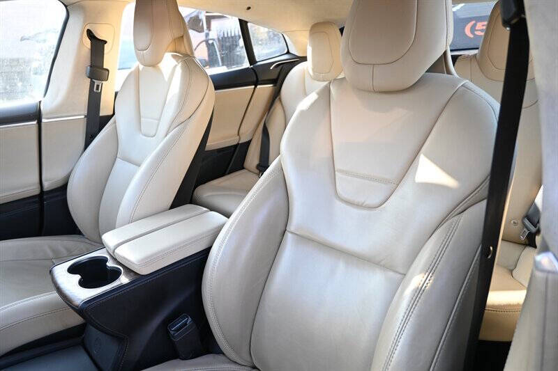 2017 Tesla Model S 75D