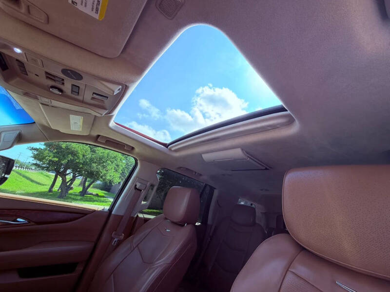 2015 Cadillac Escalade Platinum