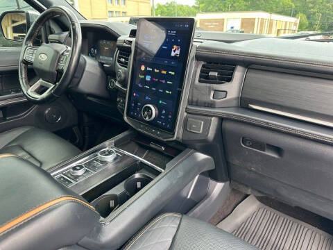 2023 Ford Expedition MAX Platinum