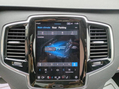 2025 Volvo XC90 B6 Plus Bright Theme 7P