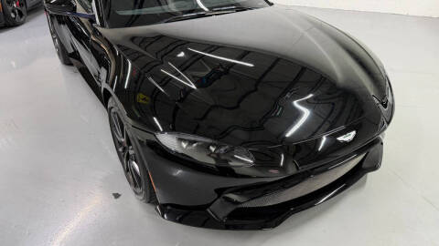 2019 Aston Martin Vantage