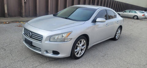 2012 Nissan Maxima for sale at EXPRESS MOTORS in Grandview MO