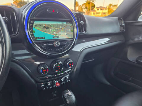 2017 MINI Countryman Cooper