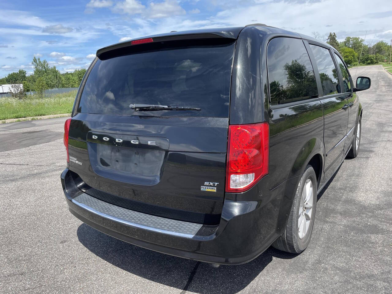 2016 Dodge Grand Caravan for sale at Twin Cities Auctions in Elk River, MN