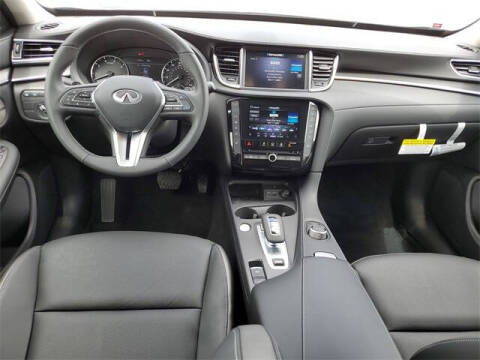 2025 Infiniti QX50 Luxe