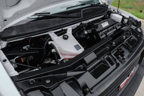 2022 GMC Savana 2500