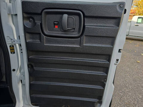 2024 Chevrolet Express 2500