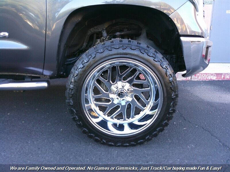 2018 Toyota Tundra SR5