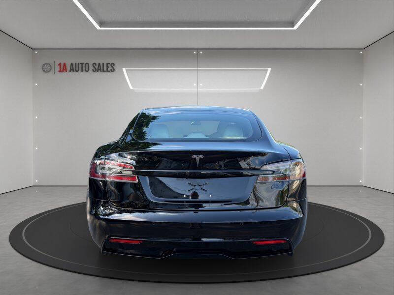 2022 Tesla Model S
