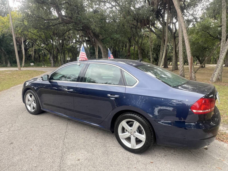 2012 Volkswagen Passat SE PZEV