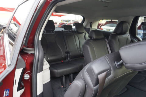 2022 Kia Carnival EX