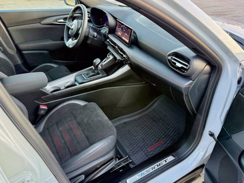 2024 Dodge Hornet GT