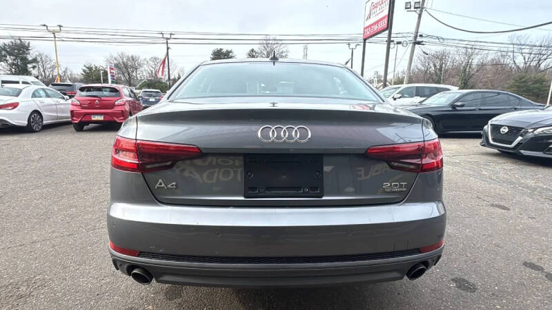 2017 Audi A4 2.0T quattro Premium Plus