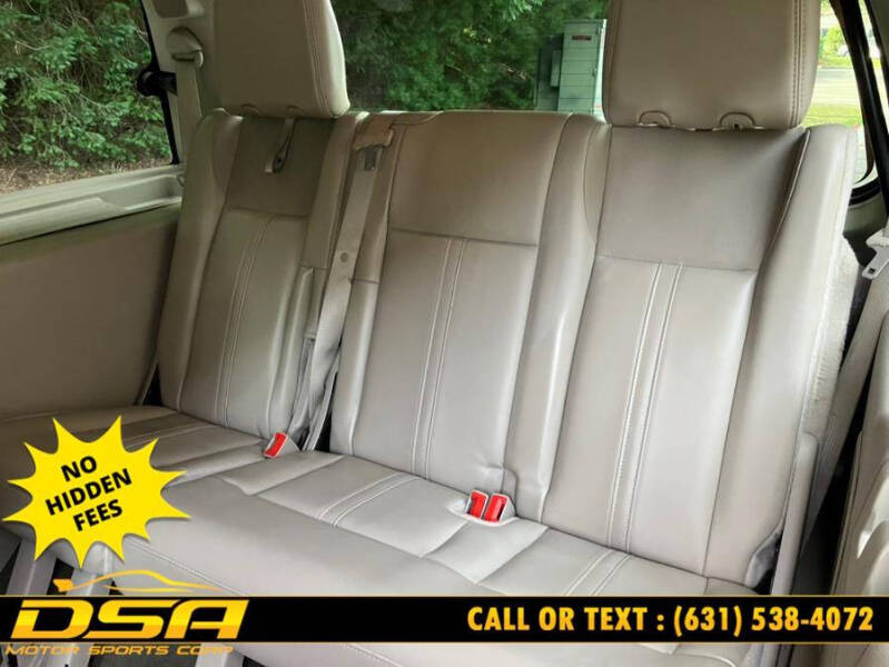 2016 Lincoln Navigator Select