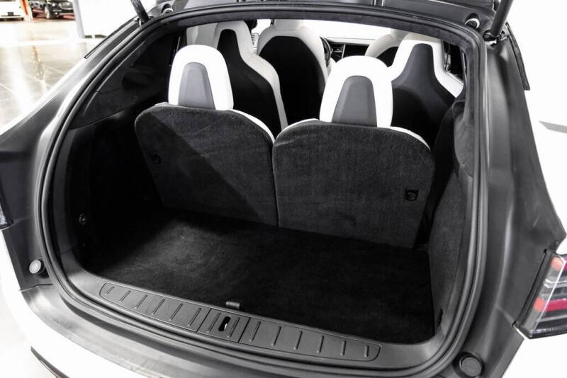 2020 Tesla Model X Long Range