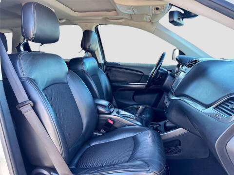 2020 Dodge Journey Crossroad