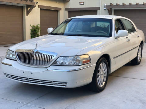 2006 Lincoln Town Car for sale at JENIN MOTORS in San Leandro CA