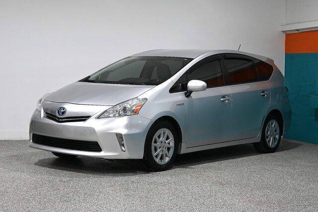 2013 Toyota Prius v Three