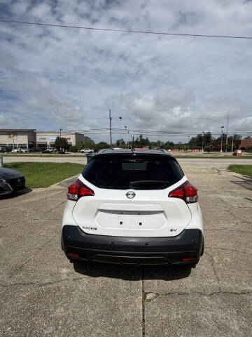 2020 Nissan Kicks SV